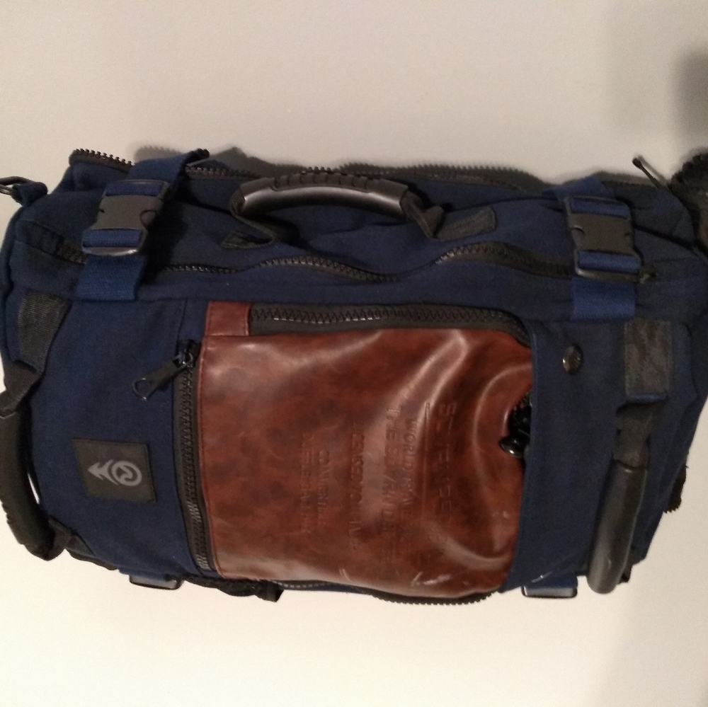 💗Sovereign Republic: Convertible Duffle/Backpack